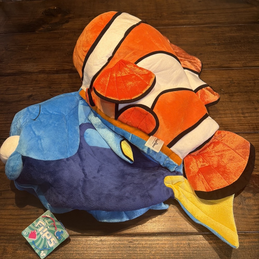 Disney Parks Flipz Finding Nemo and Dory Reversible Flip Plush‎ Toy Large 22" - Picture 2 of 16